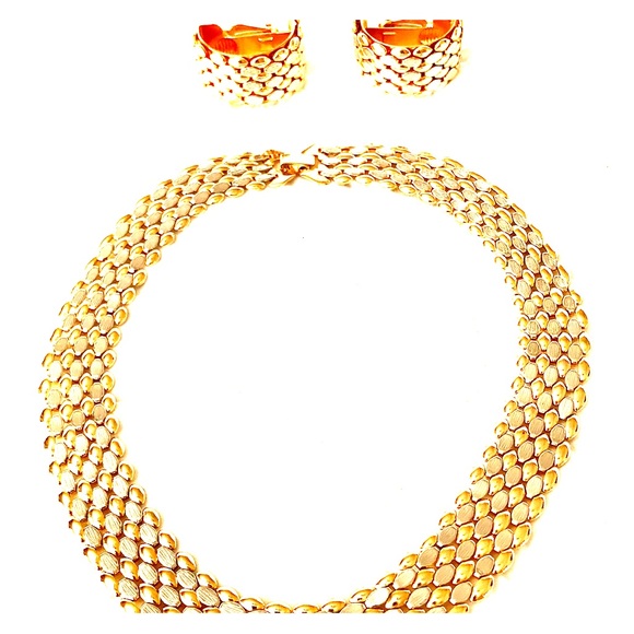 Gold and silver necklace and earrings - Picture 1 of 3